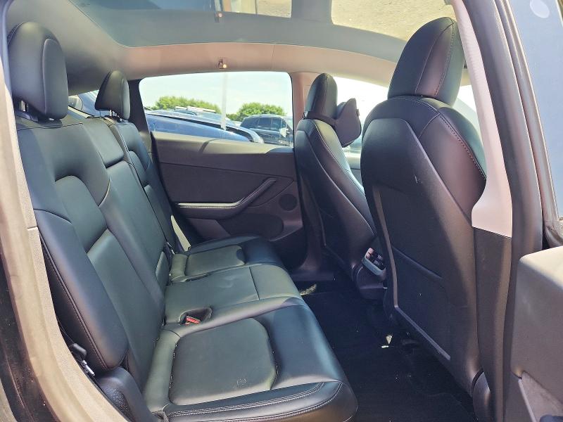 2021 Tesla Model Y მანქანა იყიდება აუქციონზე, vin: 5YJYGAEE4MF229670, აუქციონის ნომერი: 60686816