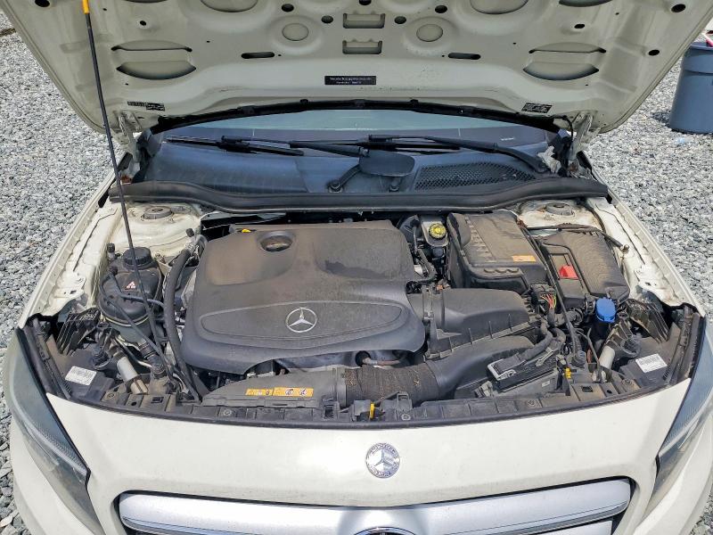 Продаж на аукціоні авто 2015 Mercedes-benz Gla, vin: WDCTG4EB3FJ123900, номер лоту: 61509336