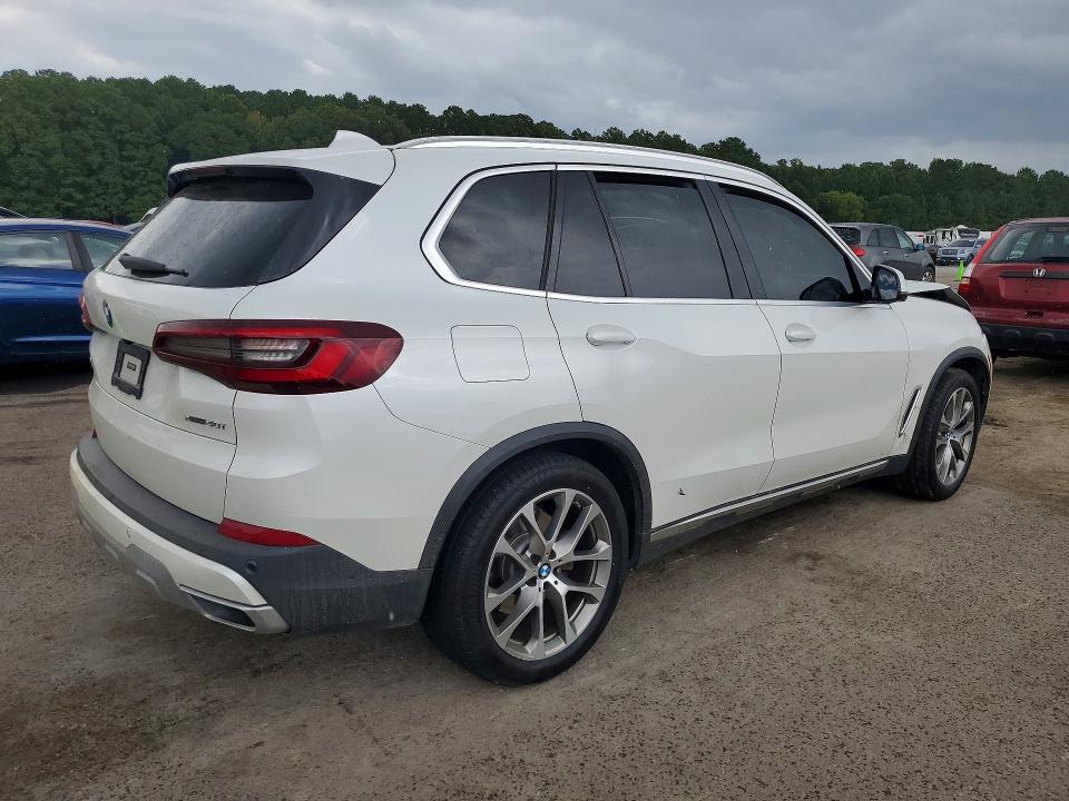 Продажа на аукционе авто 2021 Bmw X5, vin: 5UXCR6C04M9H81755, номер лота: 62459066
