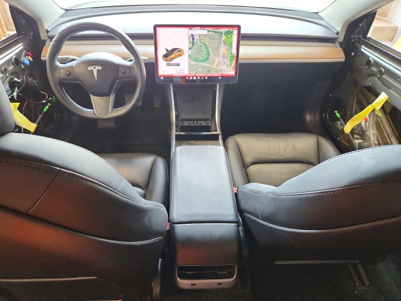 61427066 :رقم المزاد ، 5YJ3E1EB1JF127213 vin ، 2018 Tesla Model 3 مزاد بيع