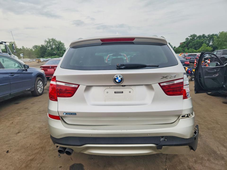 61479166 :رقم المزاد ، 5UXWX7C56F0K35029 vin ، 2015 Bmw X3 مزاد بيع