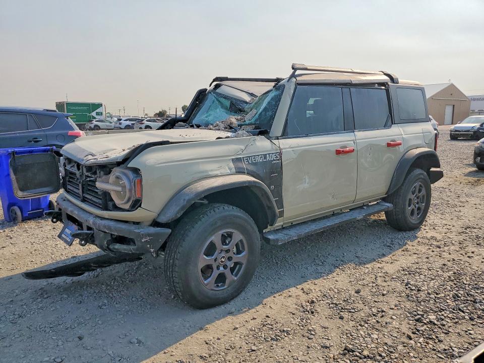 59596216 :رقم المزاد ، 1FMEE5DH7NLB58678 vin ، 2022 Ford Bronco مزاد بيع