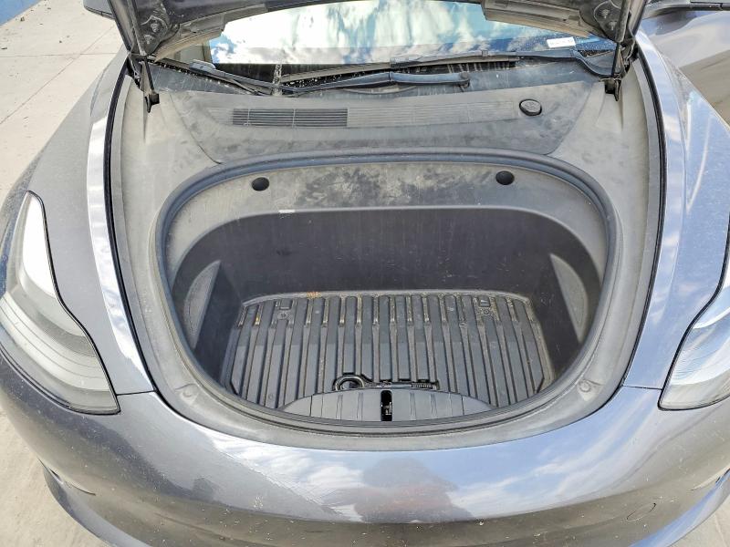 61361906 :رقم المزاد ، 5YJ3E1EA7NF372482 vin ، 2022 Tesla Model 3 مزاد بيع