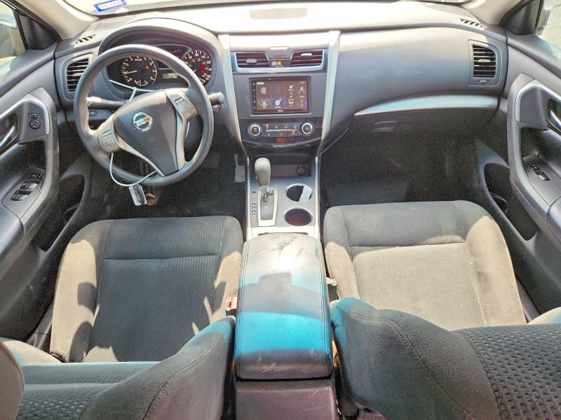 2015 Nissan Altima მანქანა იყიდება აუქციონზე, vin: 1N4AL3AP0FN886881, აუქციონის ნომერი: 62689236