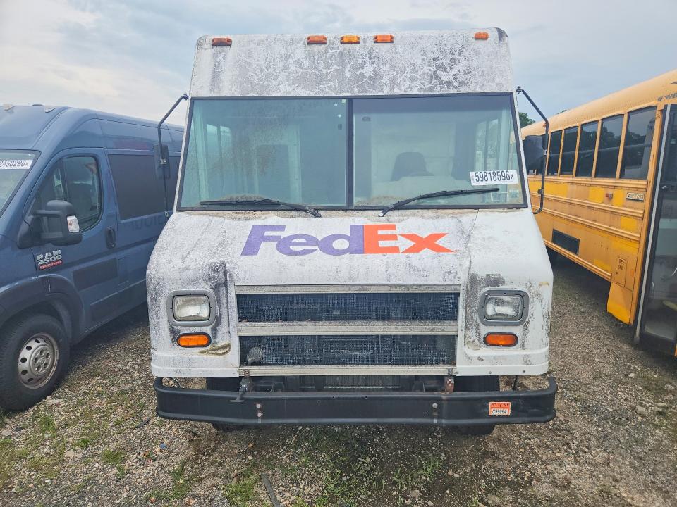 59818596 :رقم المزاد ، 1FCLE49LX3HA89519 vin ، 2003 Ford E450 مزاد بيع