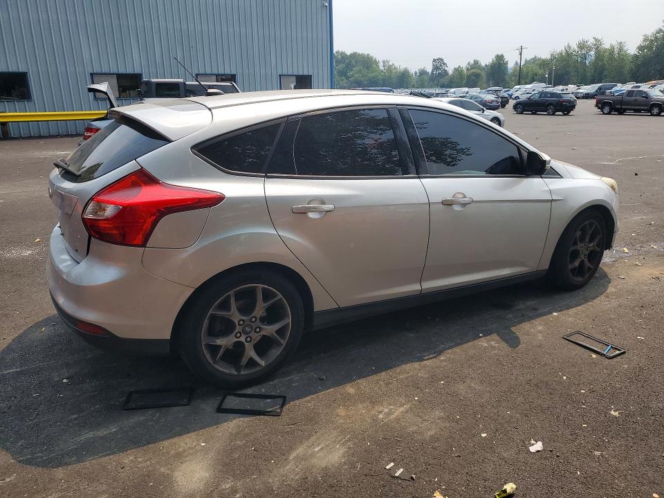 61817116 :رقم المزاد ، 1FADP3K27EL132679 vin ، 2014 Ford Focus مزاد بيع