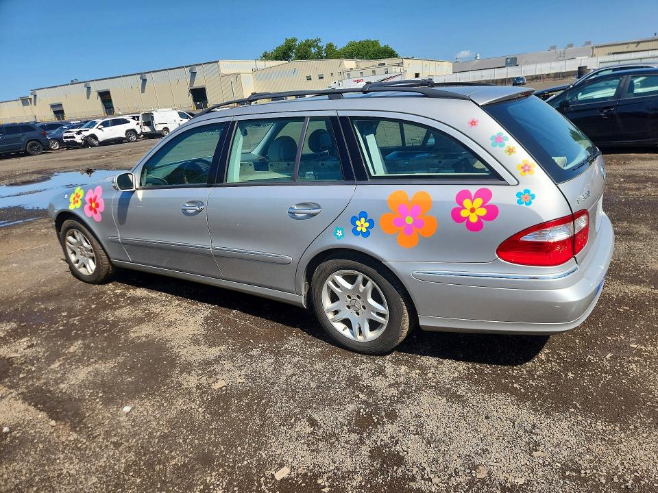 61918276 :رقم المزاد ، WDBUH65J84A438696 vin ، 2004 Mercedes-benz E مزاد بيع