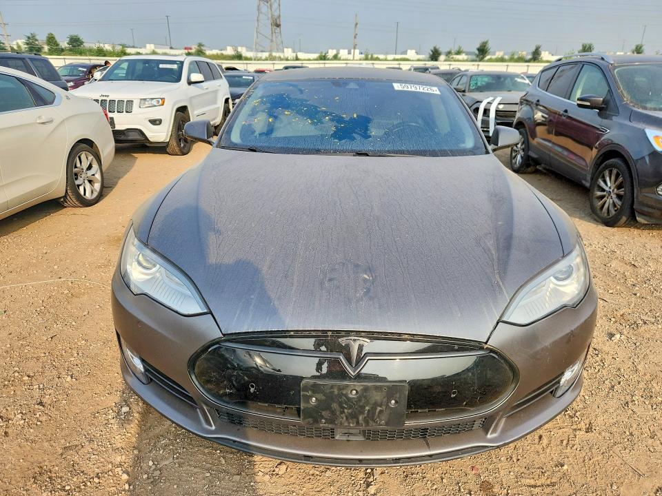 2015 Tesla Model S მანქანა იყიდება აუქციონზე, vin: 5YJSA1S19FF080328, აუქციონის ნომერი: 59797226