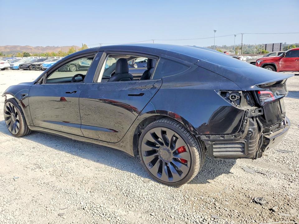 61058636 :رقم المزاد ، 5YJ3E1EC2PF421110 vin ، 2023 Tesla Model 3 مزاد بيع