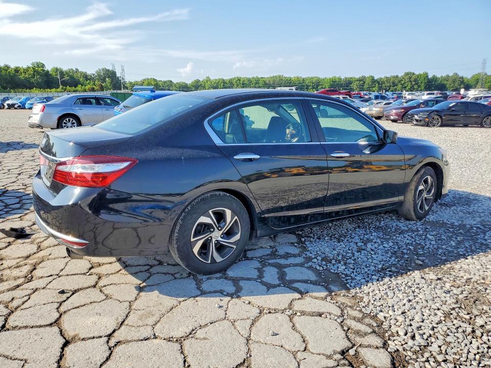 2017 Honda Accord მანქანა იყიდება აუქციონზე, vin: 1HGCR2F33HA001781, აუქციონის ნომერი: 60276886
