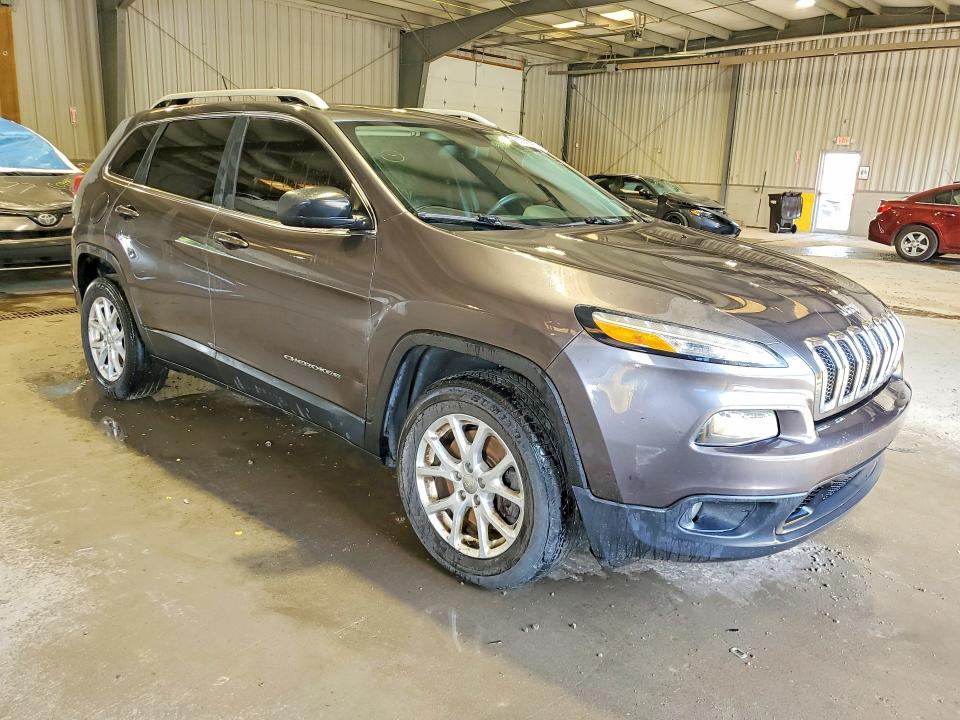 Продаж на аукціоні авто 2015 Jeep Cherokee, vin: 1C4PJMCS8FW511591, номер лоту: 63741306