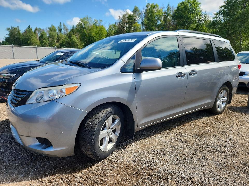 2016 Toyota Sienna მანქანა იყიდება აუქციონზე, vin: 5TDZK3DC7GS714125, აუქციონის ნომერი: 59968656