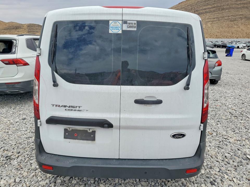 2015 Ford Transit Connect მანქანა იყიდება აუქციონზე, vin: NM0LS7E71F1192521, აუქციონის ნომერი: 61548326