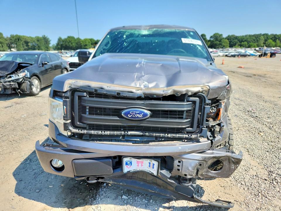 61936726 :رقم المزاد ، 1FTFX1EF1DKF40489 vin ، 2013 Ford F150 مزاد بيع