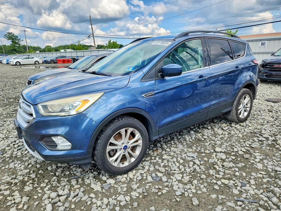63170026 :رقم المزاد ، 1FMCU9HD0JUB37068 vin ، 2018 Ford Escape مزاد بيع
