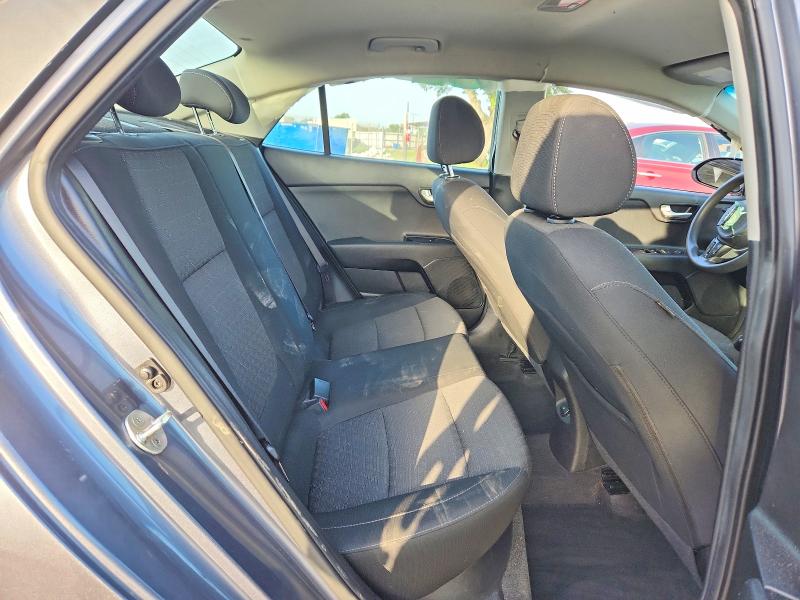 60597536 :رقم المزاد ، 3KPA24AB4KE181233 vin ، 2019 Kia Rio مزاد بيع