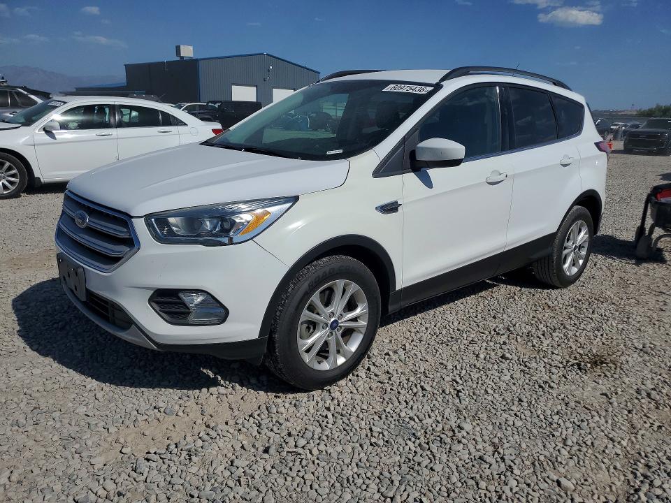 2018 Ford Escape მანქანა იყიდება აუქციონზე, vin: 1FMCU9HD4JUB28406, აუქციონის ნომერი: 60975436