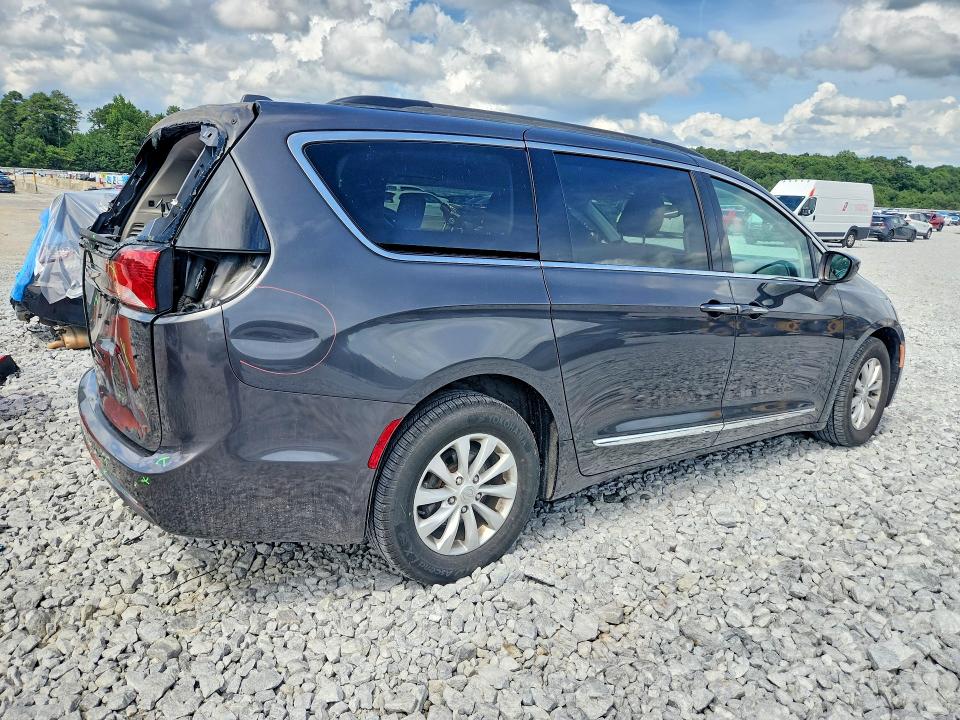Продажа на аукционе авто 2017 Chrysler Pacifica, vin: 2C4RC1BG4HR511839, номер лота: 61748596