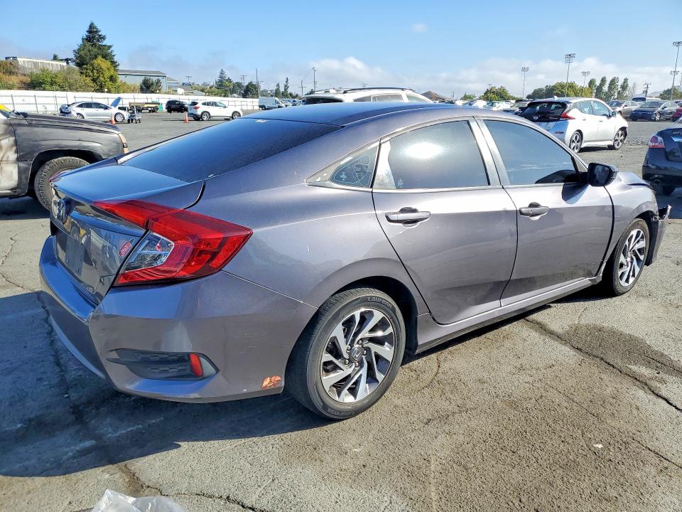 Aukcja sprzedaży 2016 Honda Civic, vin: 19XFC2F75GE226926, numer aukcji: 61190426