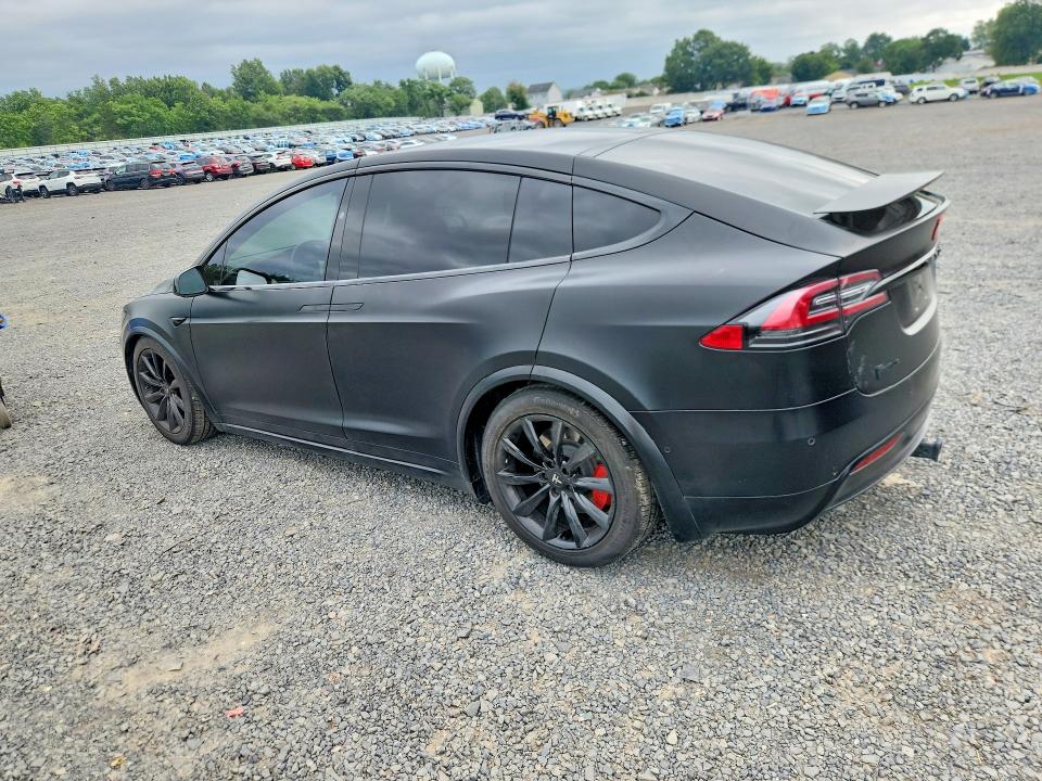 61947616 :رقم المزاد ، 5YJXCDE24LF298677 vin ، 2020 Tesla Model X مزاد بيع
