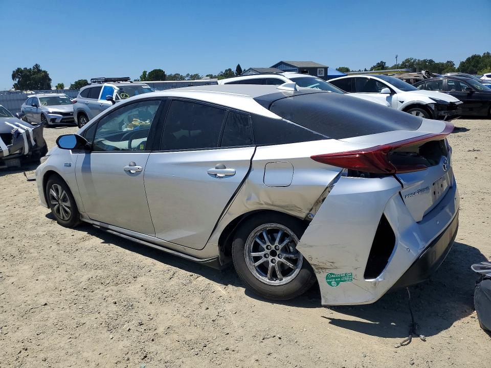 61191326 :رقم المزاد ، JTDKARFP8H3021168 vin ، 2017 Toyota Prius Prime مزاد بيع