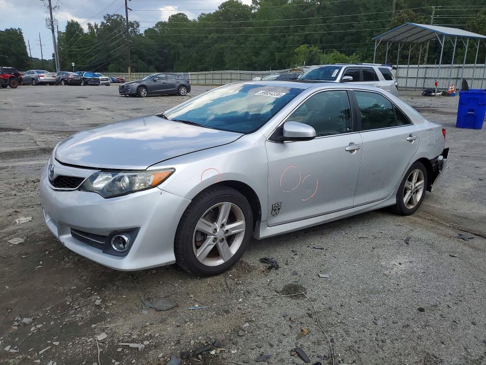 2014 Toyota Camry მანქანა იყიდება აუქციონზე, vin: 4T1BF1FK2EU367967, აუქციონის ნომერი: 59854336