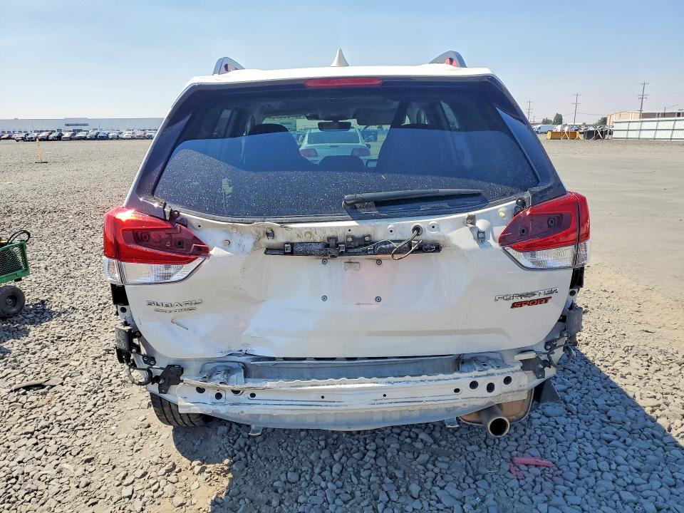 62723576 :رقم المزاد ، JF2SKAJC1NH501037 vin ، 2022 Subaru Forester مزاد بيع
