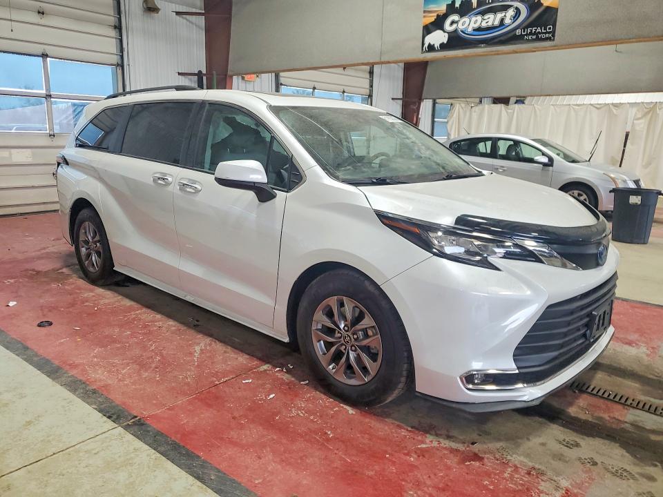 Продажа на аукционе авто 2023 Toyota Sienna, vin: 5TDYSKFC7PS079216, номер лота: 61855836