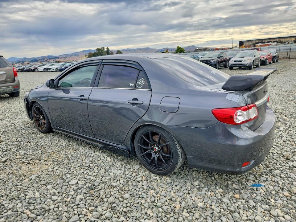Продажа на аукционе авто 2013 Toyota Corolla, vin: JTDBU4EE0DJ112256, номер лота: 61397336