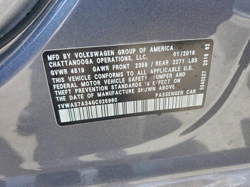 61672936 :رقم المزاد ، 1VWAS7A34GC025960 vin ، 2016 Volkswagen Passat مزاد بيع