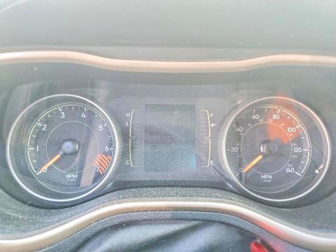 62791806 :رقم المزاد ، 1C4PJMCBXFW624734 vin ، 2015 Jeep Cherokee مزاد بيع