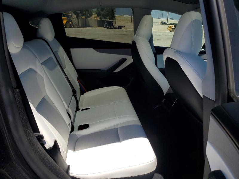 2026 Tesla Model Y მანქანა იყიდება აუქციონზე, vin: 7SAYGDEDXTF415367, აუქციონის ნომერი: 63245066
