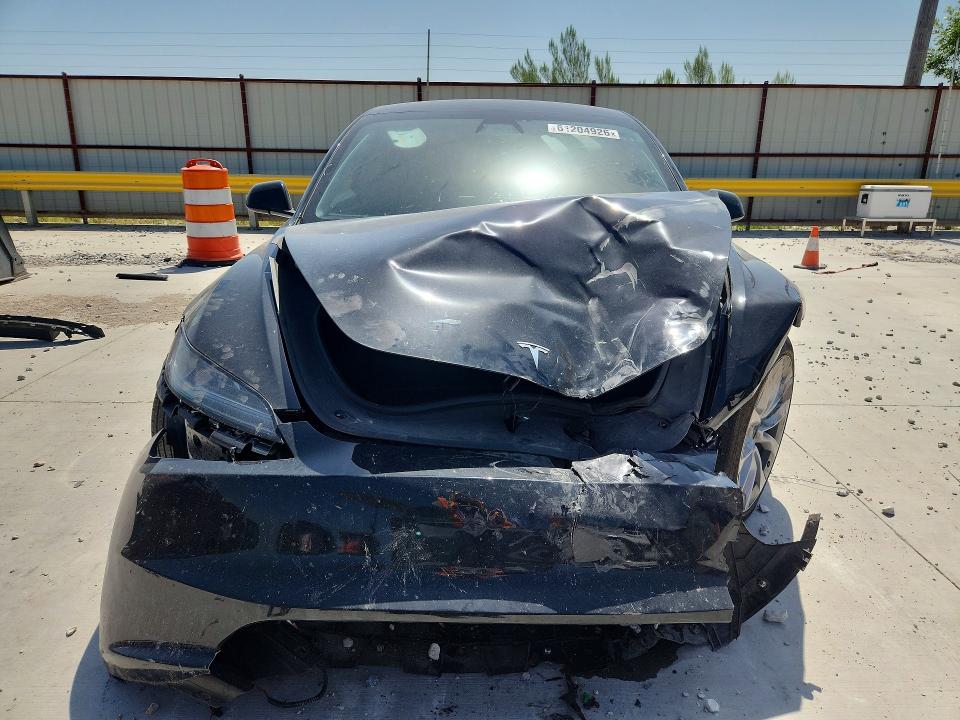 Продаж на аукціоні авто 2025 Tesla Model 3, vin: 5YJ3E1EB3SF918764, номер лоту: 61204926