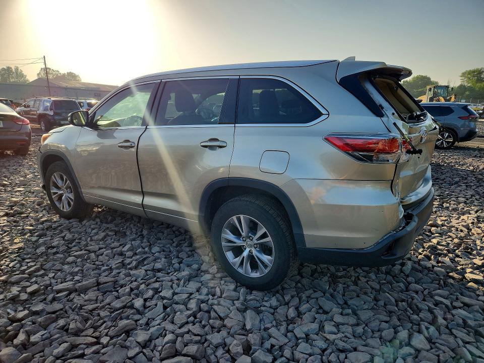 2015 Toyota Highlander მანქანა იყიდება აუქციონზე, vin: 5TDKKRFH2FS054457, აუქციონის ნომერი: 59600176