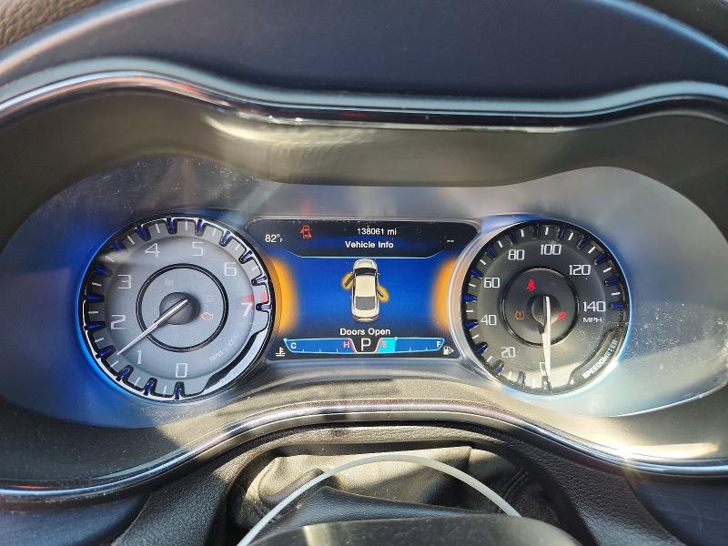 2015 Chrysler 200 მანქანა იყიდება აუქციონზე, vin: 1C3CCCDG6FN630313, აუქციონის ნომერი: 63054396