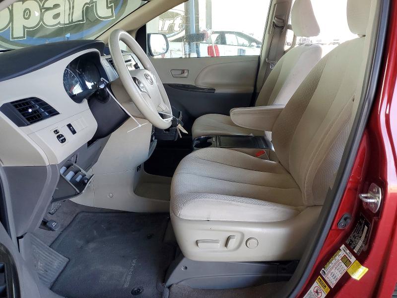 61549146 :رقم المزاد ، 5TDKK3DC3ES526684 vin ، 2014 Toyota Sienna مزاد بيع