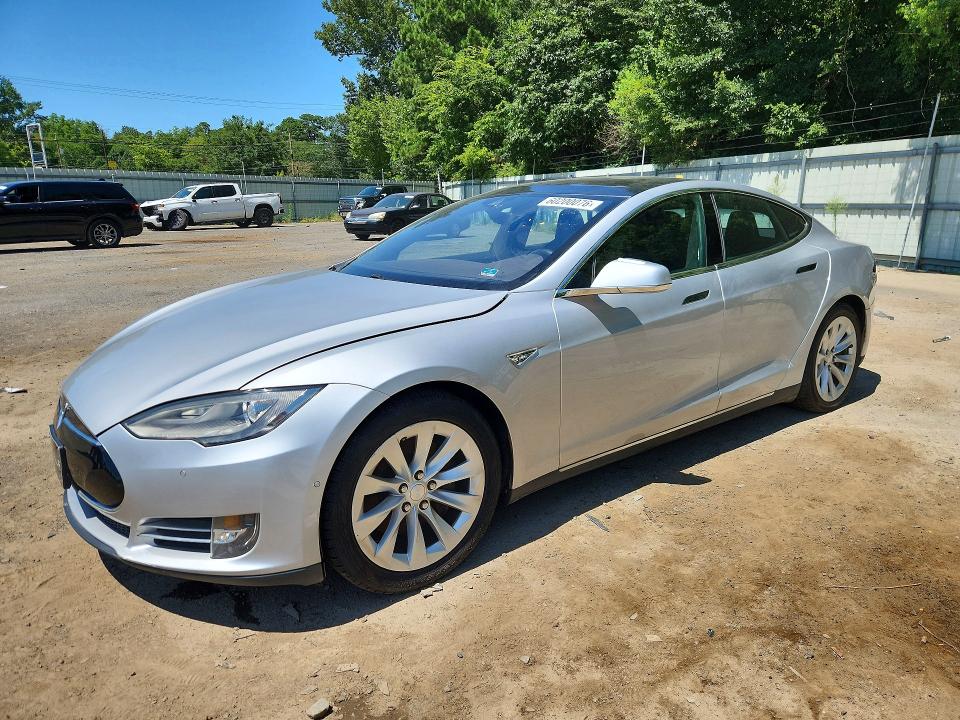 Aukcja sprzedaży 2016 Tesla Model S, vin: 5YJSA1E2XGF123791, numer aukcji: 60200076