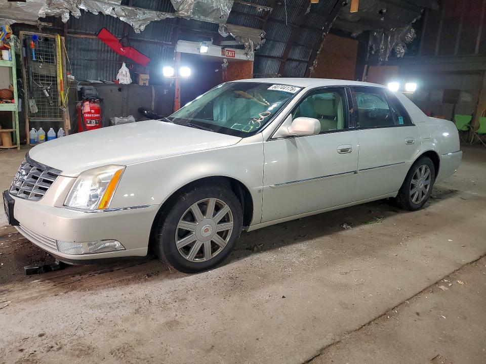 2008 Cadillac Dts მანქანა იყიდება აუქციონზე, vin: 1G6KD57Y78U165427, აუქციონის ნომერი: 60744176