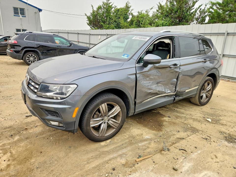 Auction sale of the 2020 Volkswagen Tiguan, vin: 3VV2B7AX2LM037190, lot number: 61145566