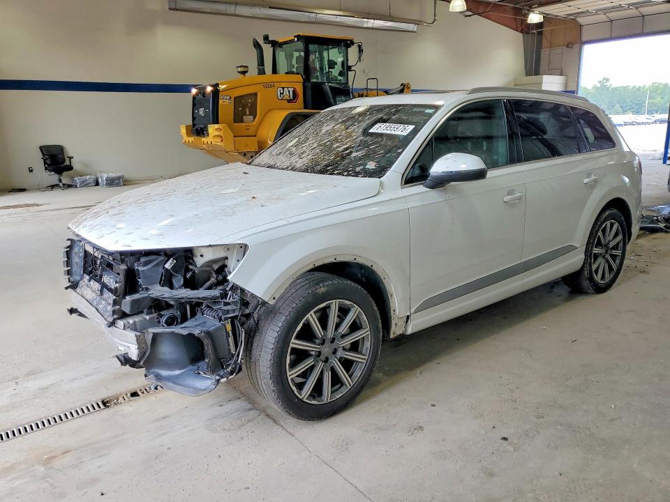 Продажа на аукционе авто 2019 Audi Q7, vin: WA1LAAF78KD000161, номер лота: 61955976