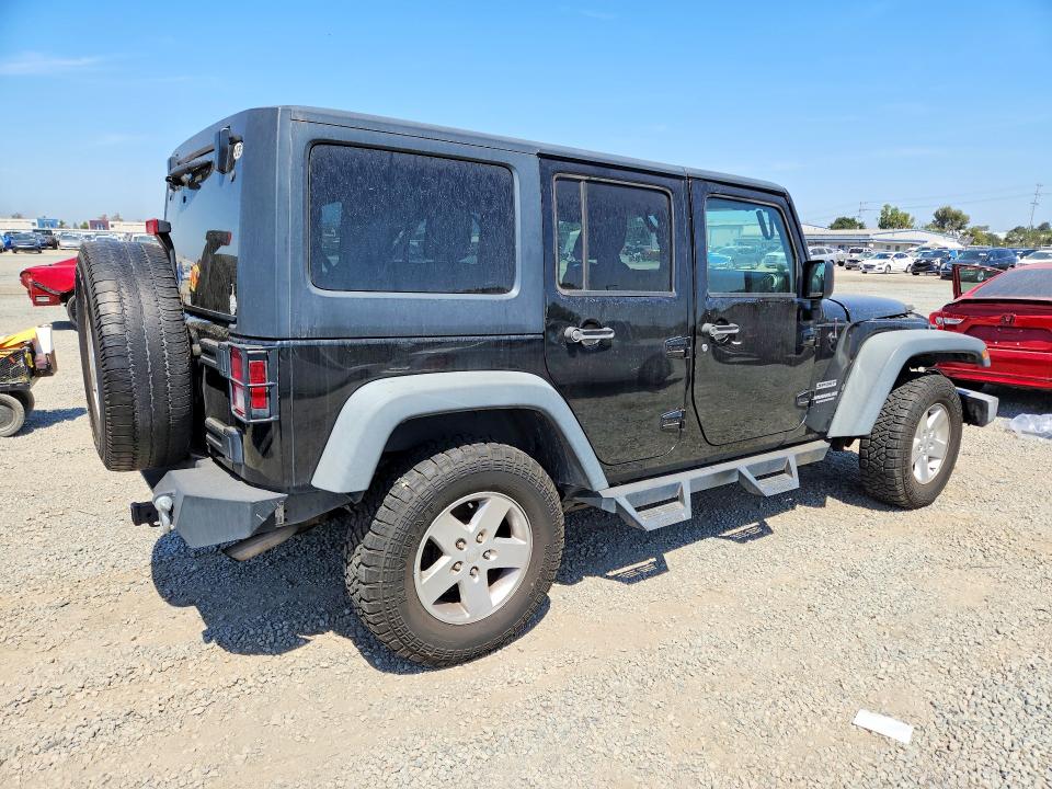63404146 :رقم المزاد ، 1C4BJWDG4HL529266 vin ، 2017 Jeep Wrangler Unlimited مزاد بيع