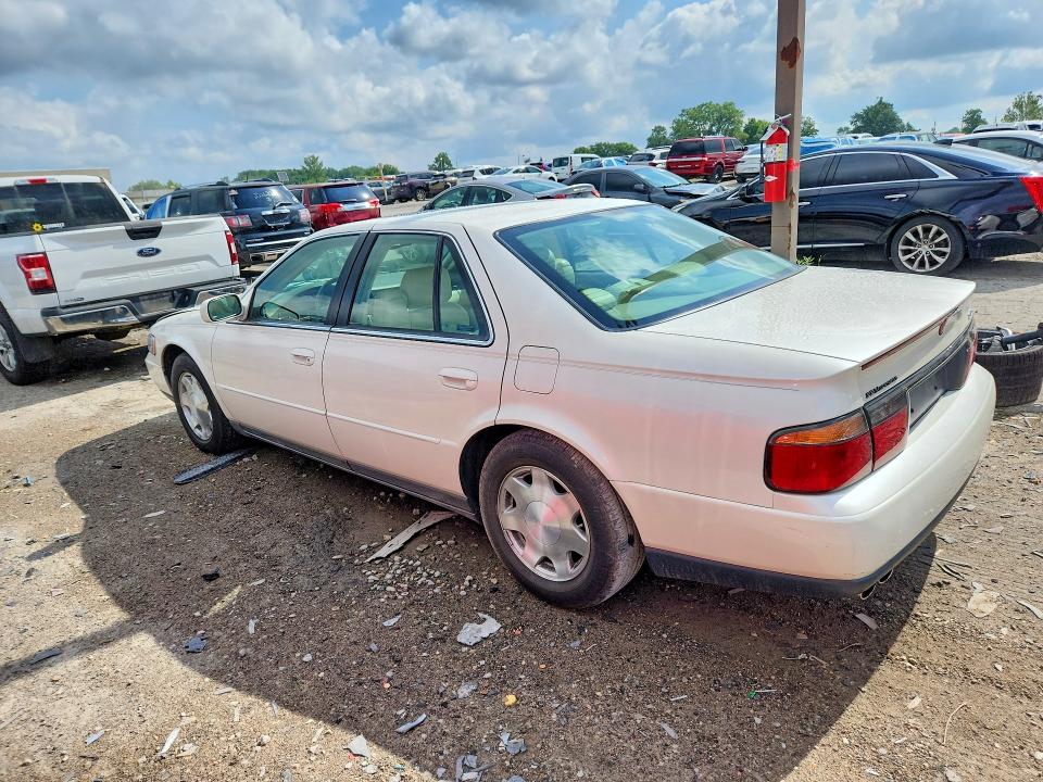58693766 :رقم المزاد ، 1G6KS54Y4YU202363 vin ، 2000 Cadillac Seville مزاد بيع