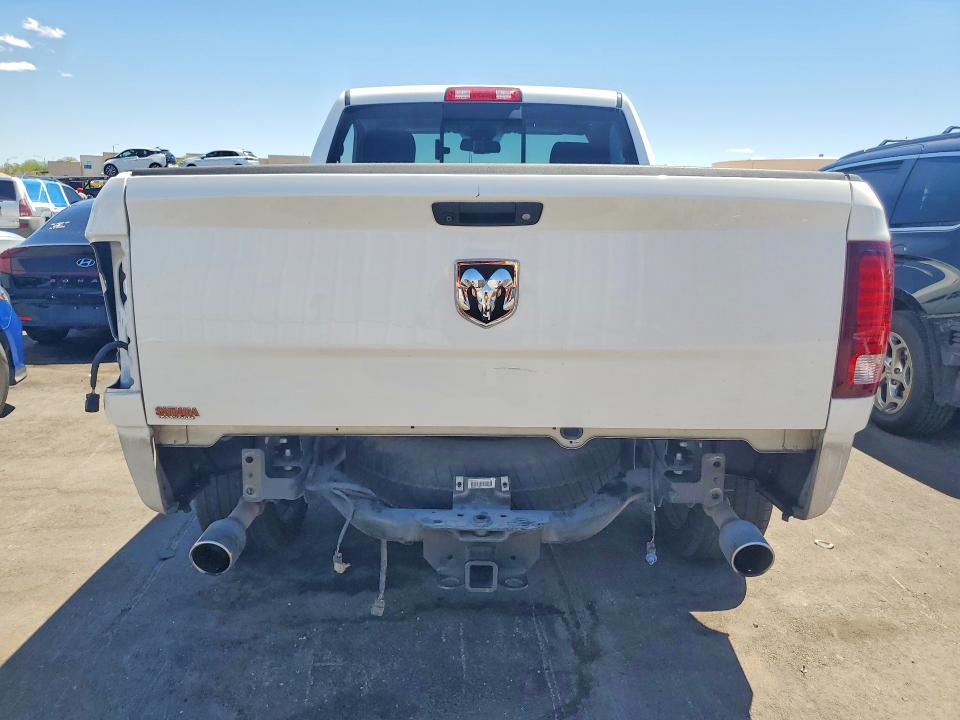 Продаж на аукціоні авто 2018 Ram 1500, vin: 3C6JR6CT5JG120061, номер лоту: 58764066