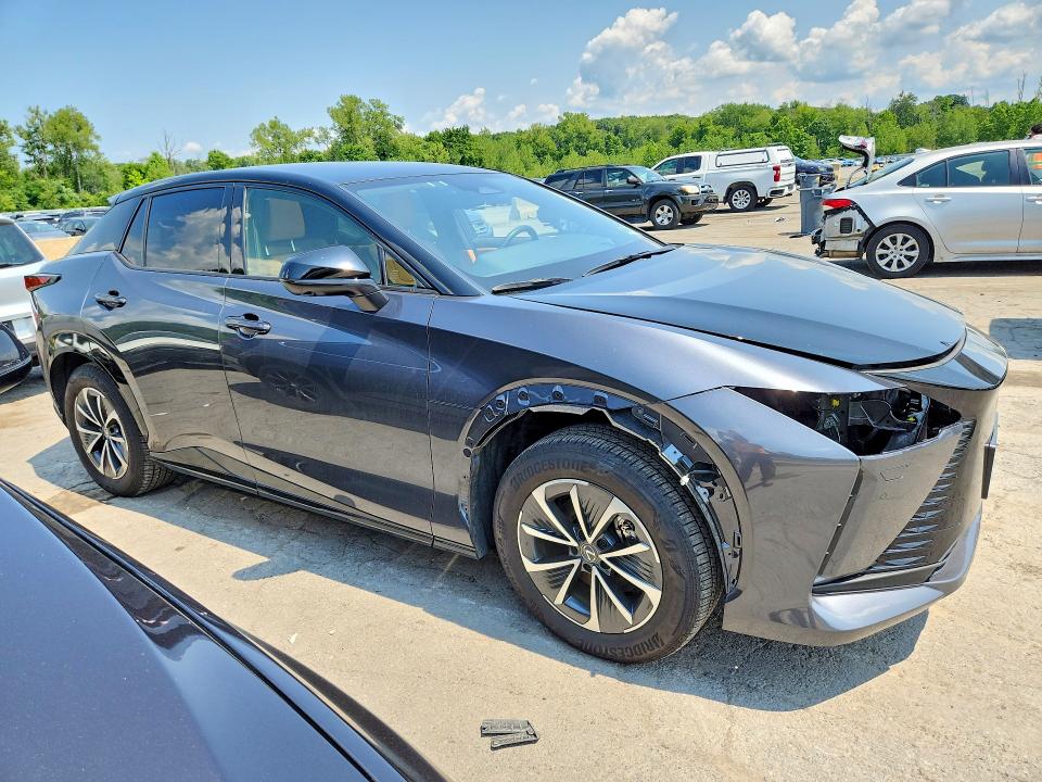 62492776 :رقم المزاد ، JTJAAAAB9SA028557 vin ، 2025 Lexus Rz مزاد بيع