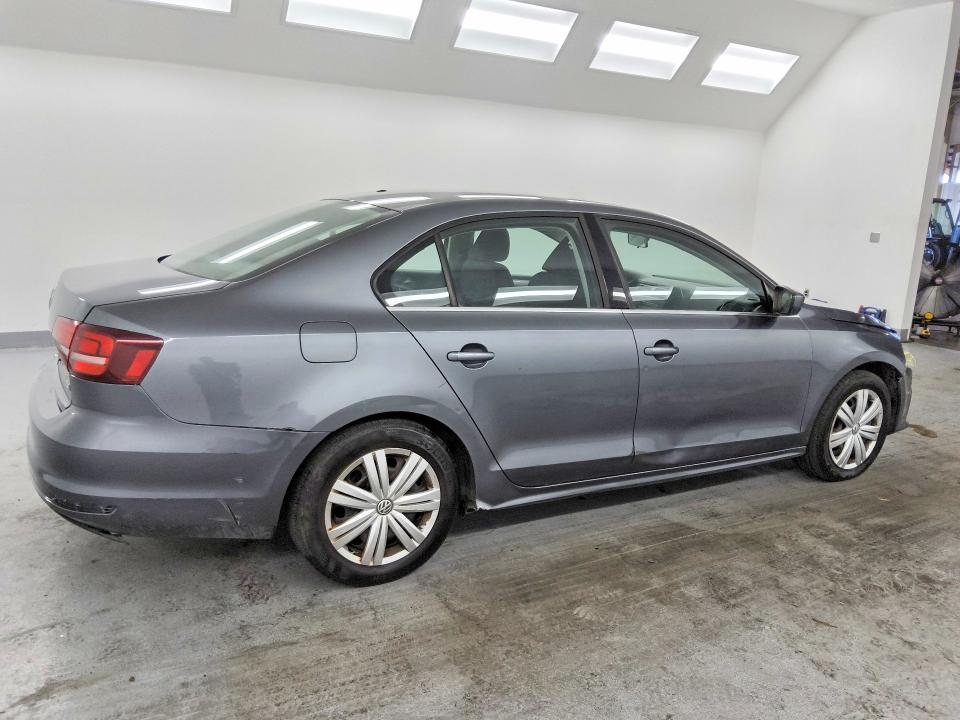 2017 Volkswagen Jetta მანქანა იყიდება აუქციონზე, vin: 3VW2B7AJ5HM330502, აუქციონის ნომერი: 60778666