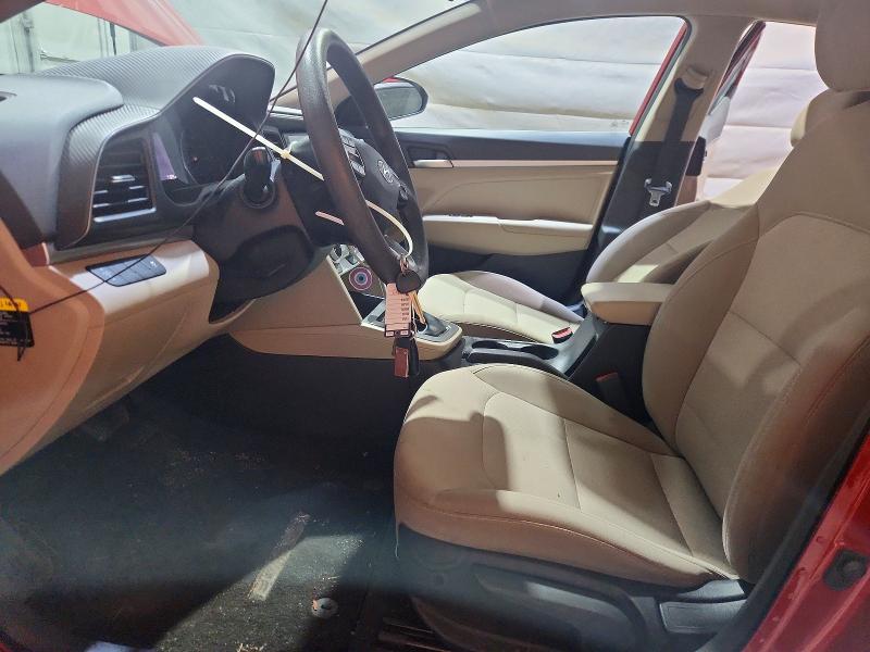 60997926 :رقم المزاد ، 5NPD74LF9KH425095 vin ، 2019 Hyundai Elantra مزاد بيع