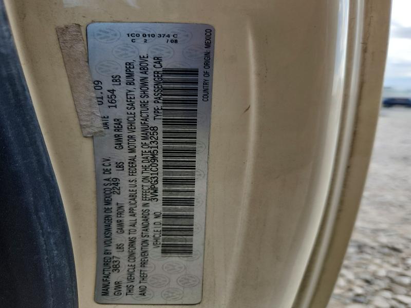 2009 Volkswagen New Beetle მანქანა იყიდება აუქციონზე, vin: 3VWPG31C09M513258, აუქციონის ნომერი: 62817546