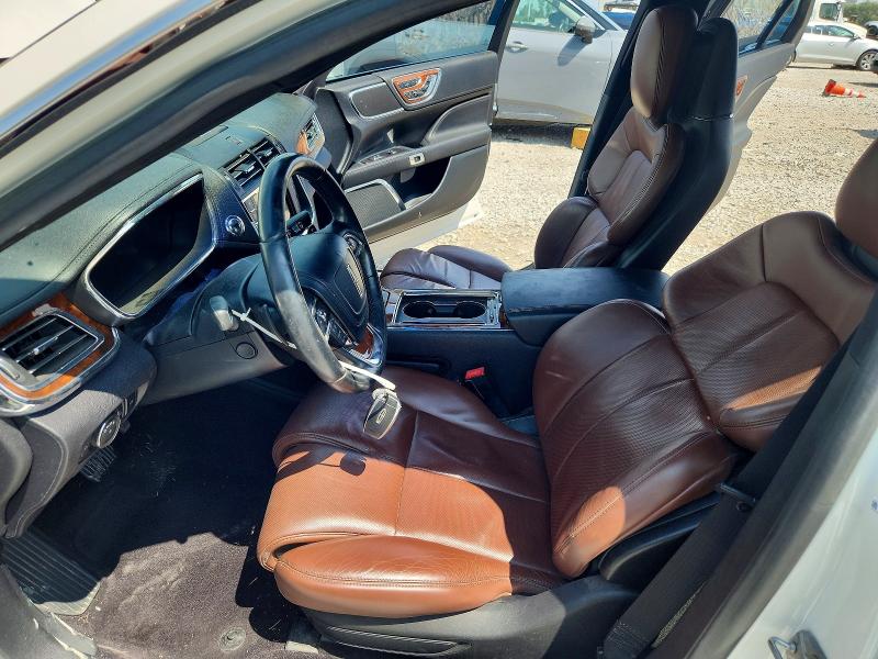 62583306 :رقم المزاد ، 1LN6L9NP1H5605716 vin ، 2017 Lincoln Continental مزاد بيع