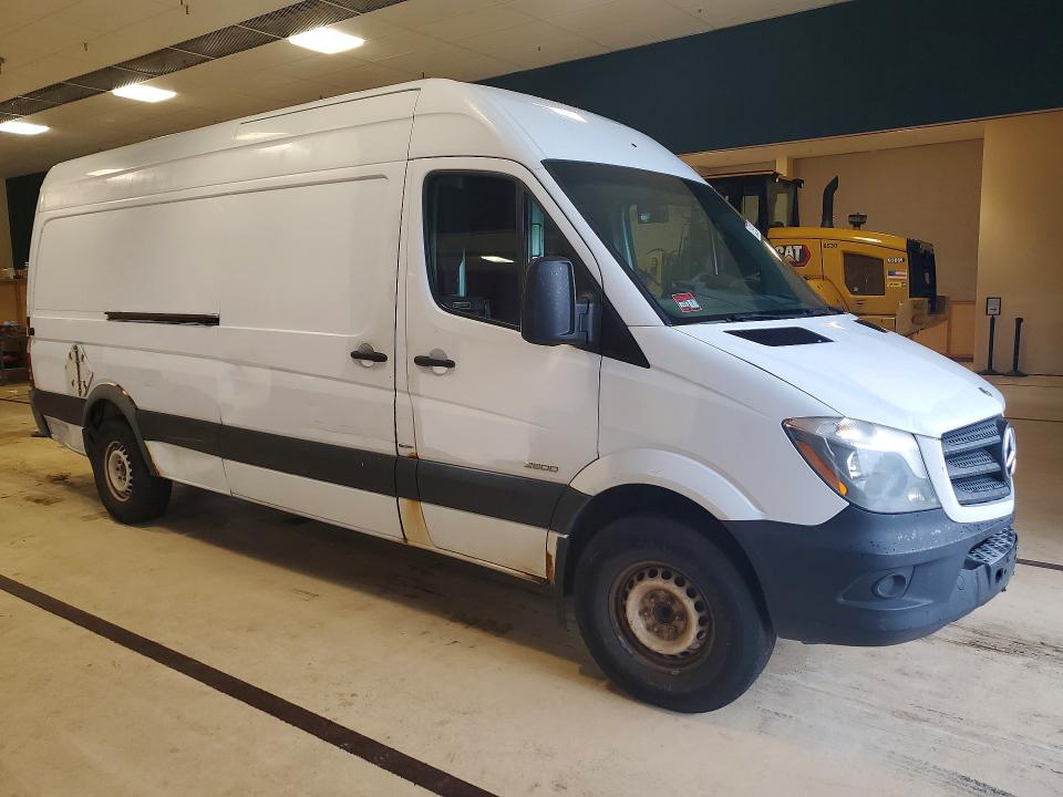 60435436 :رقم المزاد ، WD3PE8DE9E5901683 vin ، 2014 Mercedes-benz Sprinter مزاد بيع