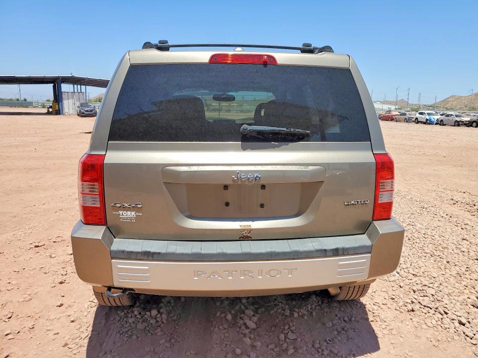 60255736 :رقم المزاد ، 1J8FF48W47D303559 vin ، 2007 Jeep Patriot مزاد بيع